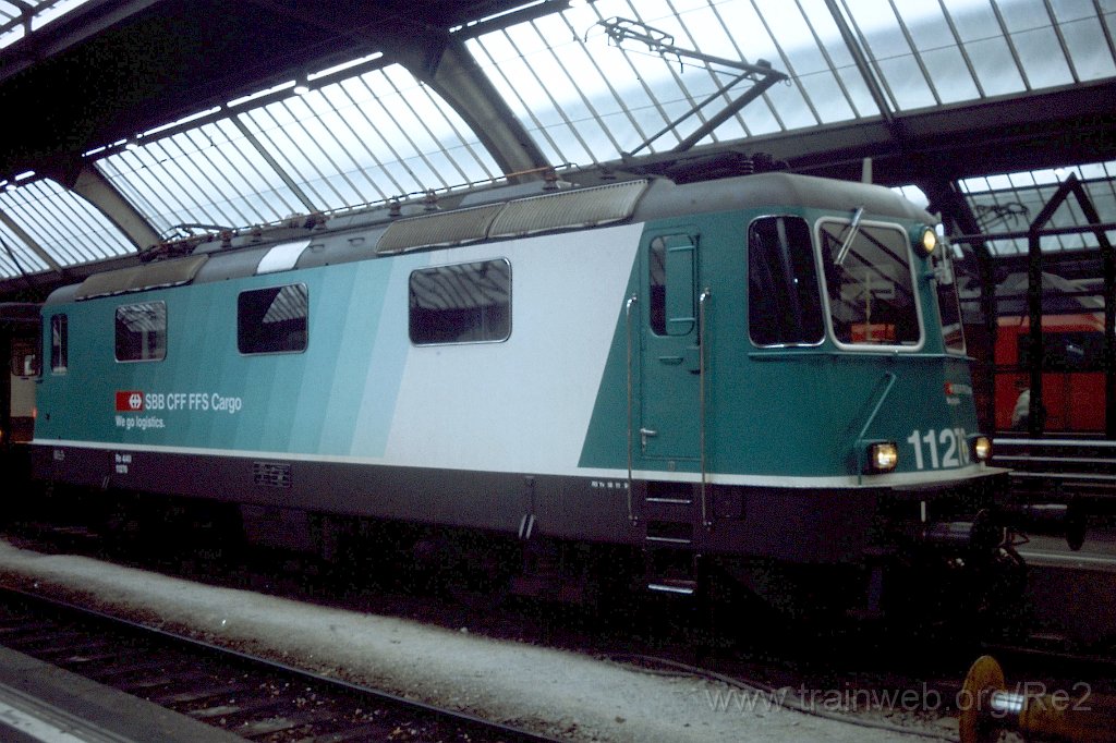 0800-0021.jpg - SBB-CFF Re 4/4'' 11276 / Zürich HB 24.3.2000