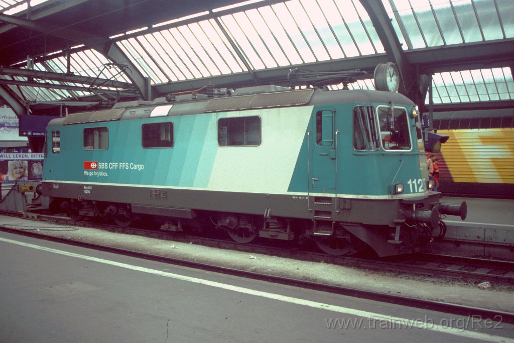 0818-0024.jpg - SBB-CFF Re 4/4'' 11276 / Zürich HB 11.6.2000
