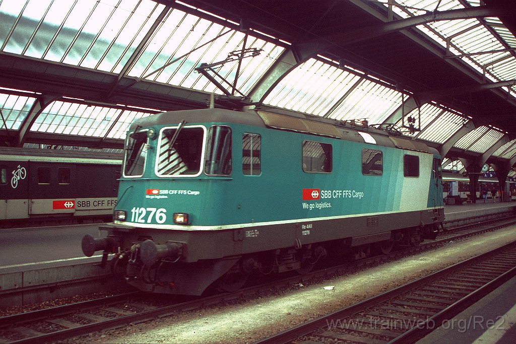 0818-0026.jpg - SBB-CFF Re 4/4'' 11276 / Zürich HB 11.6.2000