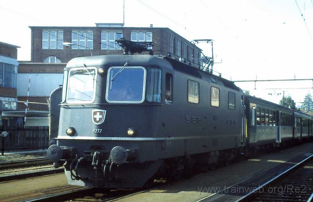 0181-0039s.jpg - SBB-CFF Re 4/4'' 11277 / Arbon 9.7.1988