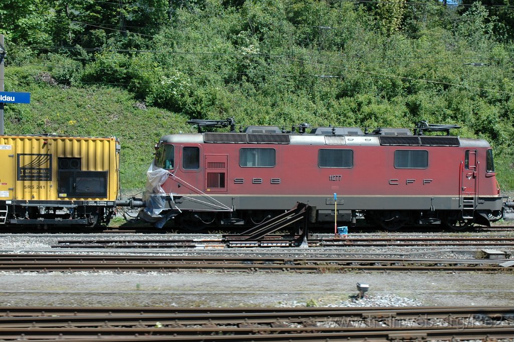 3108-0039-180514.jpg - Sperry SRS 241 + SBB-CFF Re 4/4'' 11277 / Arth-Goldau 18.5.2014