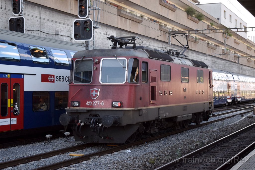 4505-0012-070617.jpg - SBBC Re 4/4'' 11277 (Re 420.277-6)  (Re 91 85 4 420 277-6 CH-SBBC) / Dietikon 7.6.2017