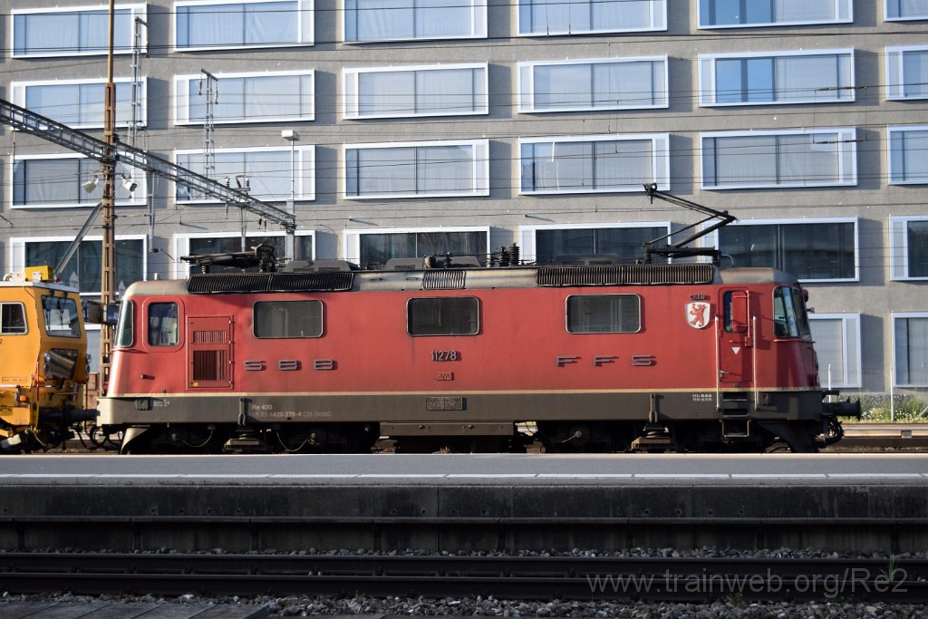 4438-0020-090517.jpg - SBBC Re 4/4'' 11278 (Re 420.278-4)  ''Cham'' (Re 91 85 4 420 278-4 CH-SBBC) / Zürich-Altstetten 9.5.2017