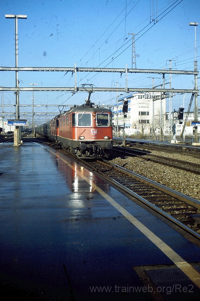 0701-0004.jpg - SBB-CFF Re 4/4'' 11279 + SBB-CFF Re 4/4'' 11244 / Zürich-Altstetten 8.2.1998