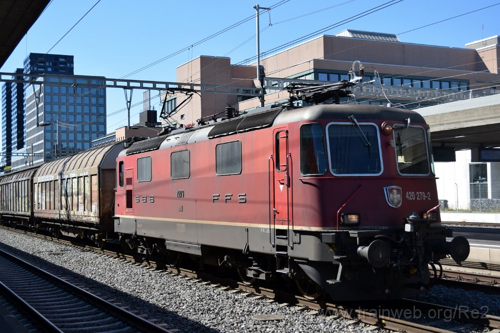 8134-0023-030822.jpg - SBBC Re 4/4'' 11279 (Re 420.279-2)  (Re 91 85 4 420 279-2 CH-SBBC) / Zürich-Altstetten 3.8.2022