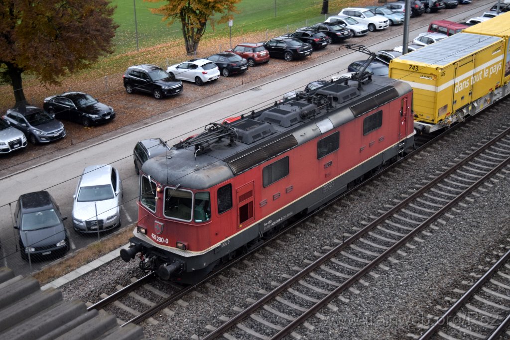 4237-0048-081116.jpg - SBBC Re 4/4'' 11280 (Re 420.280-0)  (Re 91 85 4 420 280-0 CH-SBBC) / Zürich-Mülligen (Hermetschloobrücke) 8.11.2016