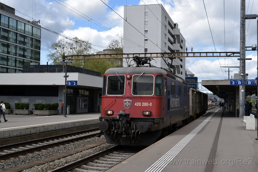 9051-0050-160424.jpg - SBBC Re 420.280-0 ''En avant toute!'' (Re 91 85 4 420 280-0 CH-SBBC) / Zürich-Altstetten 16.4.2024