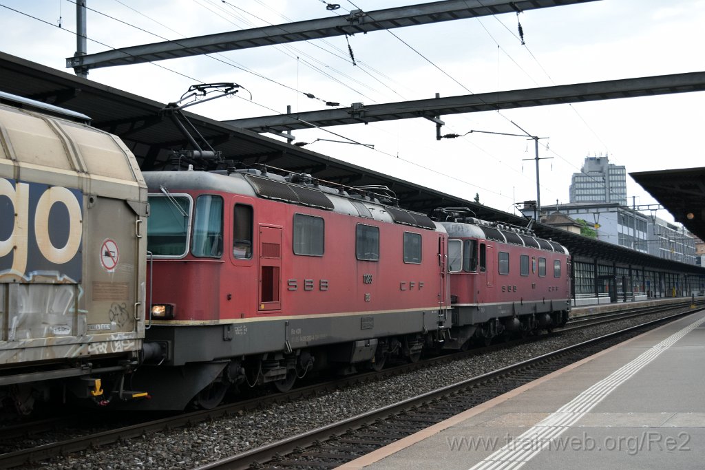 4523-0047-270617.jpg - SBBC Re 6/6 11607 (Re 620.007-5)  ''Wattwil'' (Re 91 85 4 620 007-5 CH-SBBC) + SBBC Re 4/4'' 11283 (Re 420.283-4)  (Re 91 85 4 420 283-4 CH-SBBC) / Aarau 27.6.2017
