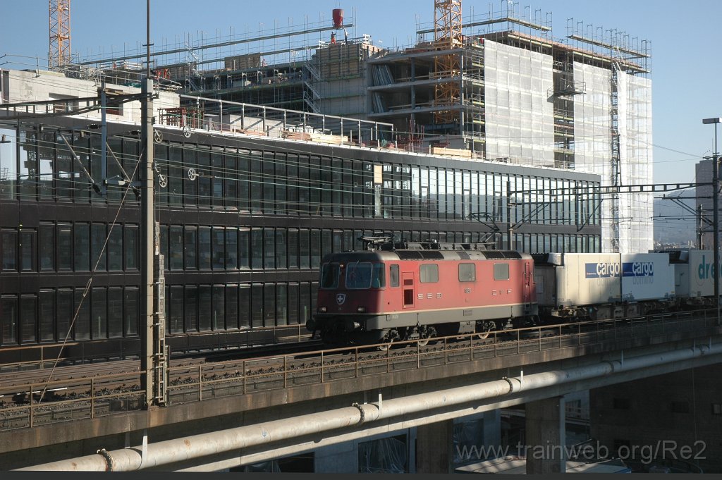 2338-0031-160312.jpg - SBB-CFF Re 4/4'' 11285 / Zürich (Käferbergbrücke) 16.3.2012