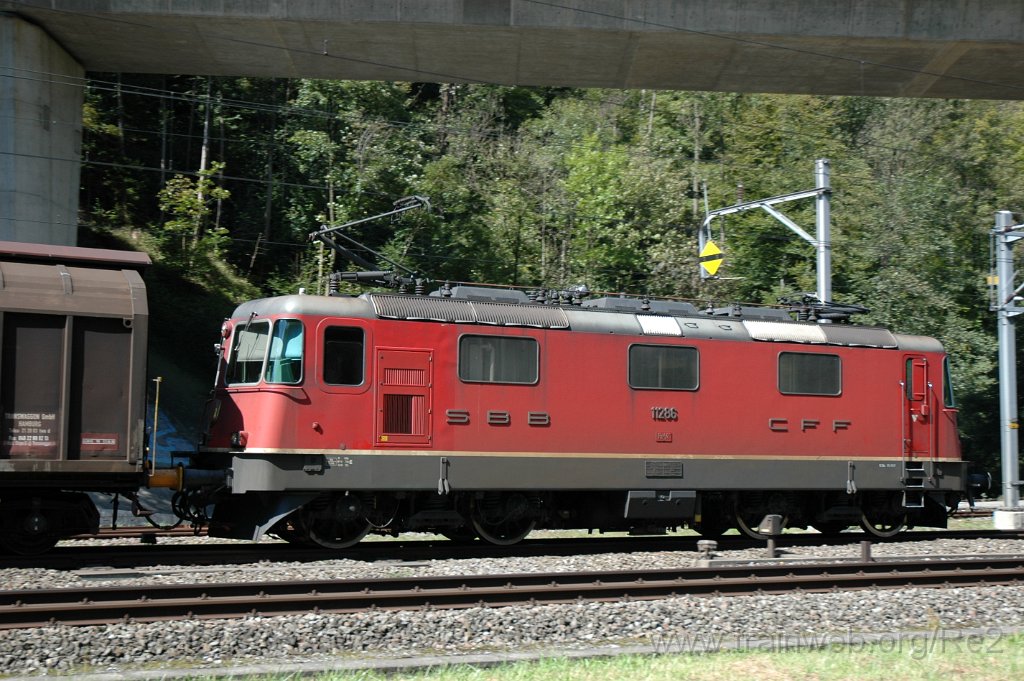 2191-0037-120911.jpg - SBB-CFF Re 4/4'' 11286 / Kemptthal 12.9.2011