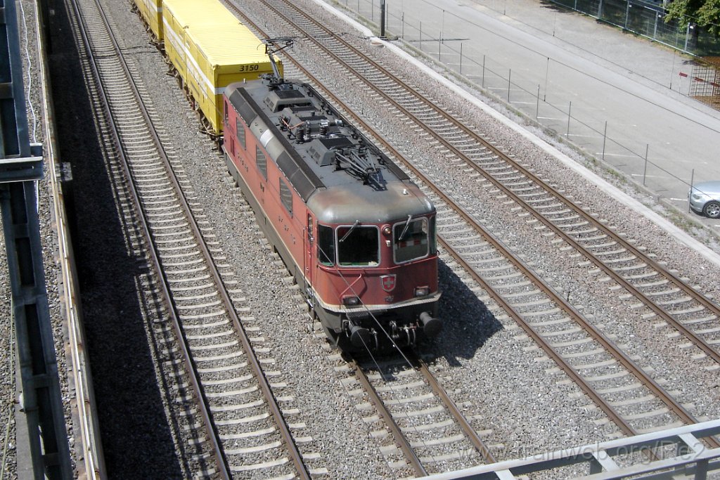 3644-0010-300715.jpg - SBB-CFF Re 4/4'' 11287 / Zürich-Mülligen (Hermetschloobrücke) 30.7.2015