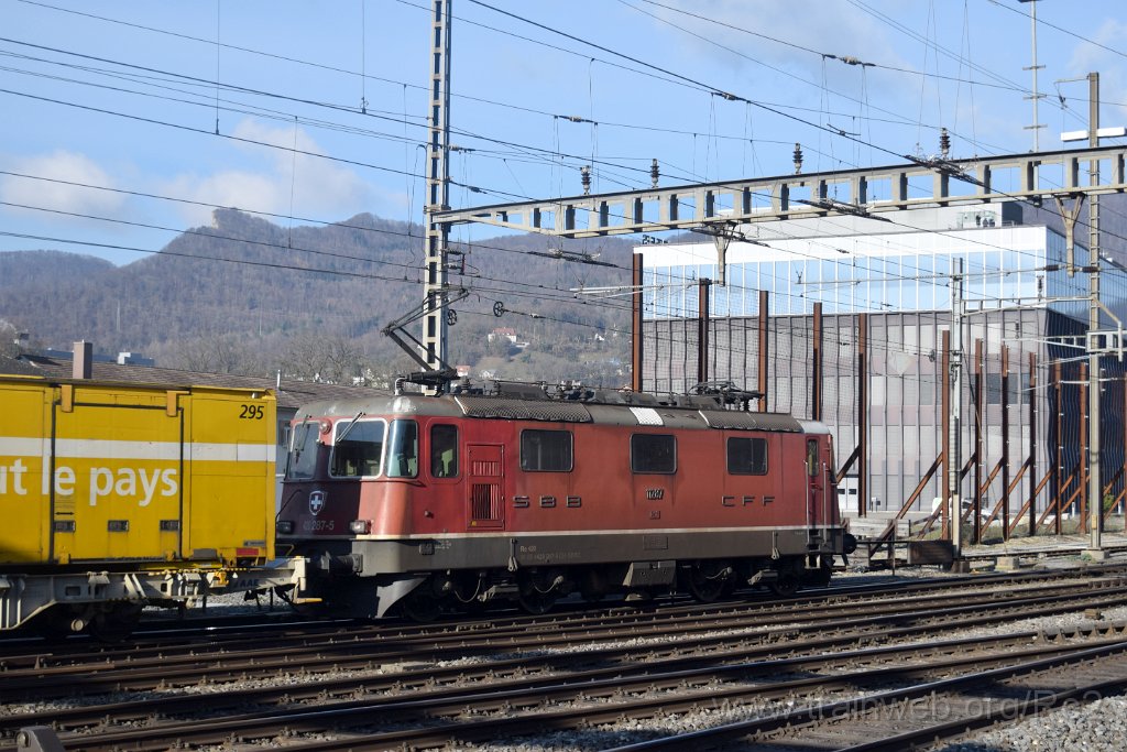 5263-0030-040119.jpg - SBBC Re 4/4'' 11287 (Re 420.287-5)  (Re 91 85 4 420 287-5 CH-SBBC) / Olten 4.1.2019