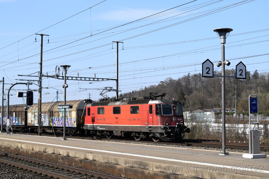 8392-0023-240223.jpg - SBBC Re 4/4'' 11287 (Re 420.287-5)  (Re 91 85 4 420 287-5 CH-SBBC) / Killwangen-Spreitenbach 24.2.2023