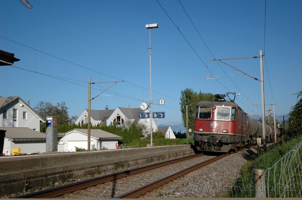 2195-0026-120911.jpg - SBB-CFF Re 4/4'' 11289 / Freienbach 12.9.2011