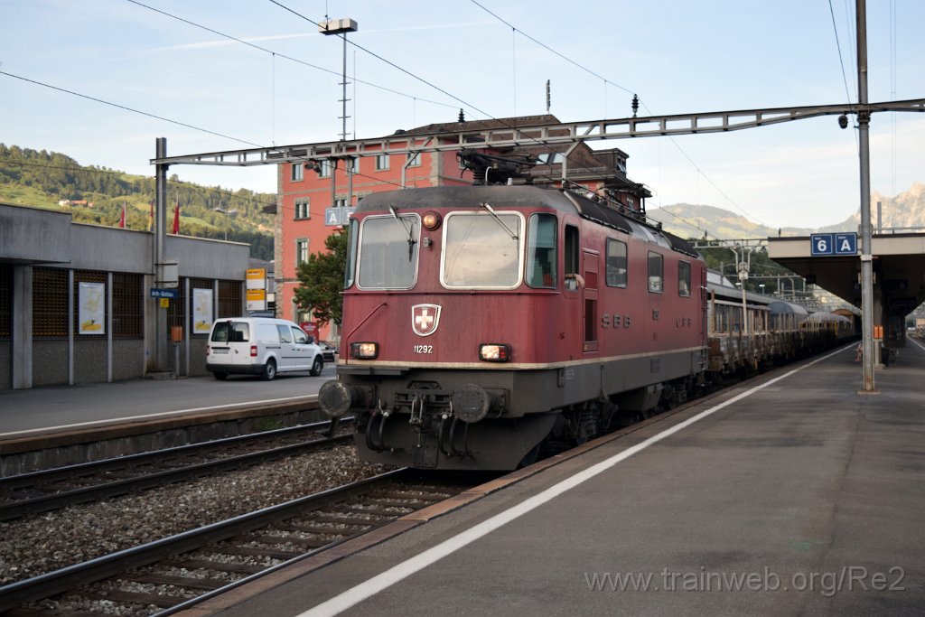 3659-0040-270815.jpg - SBB-CFF Re 4/4'' 11292 / Arth-Goldau 27.8.2015