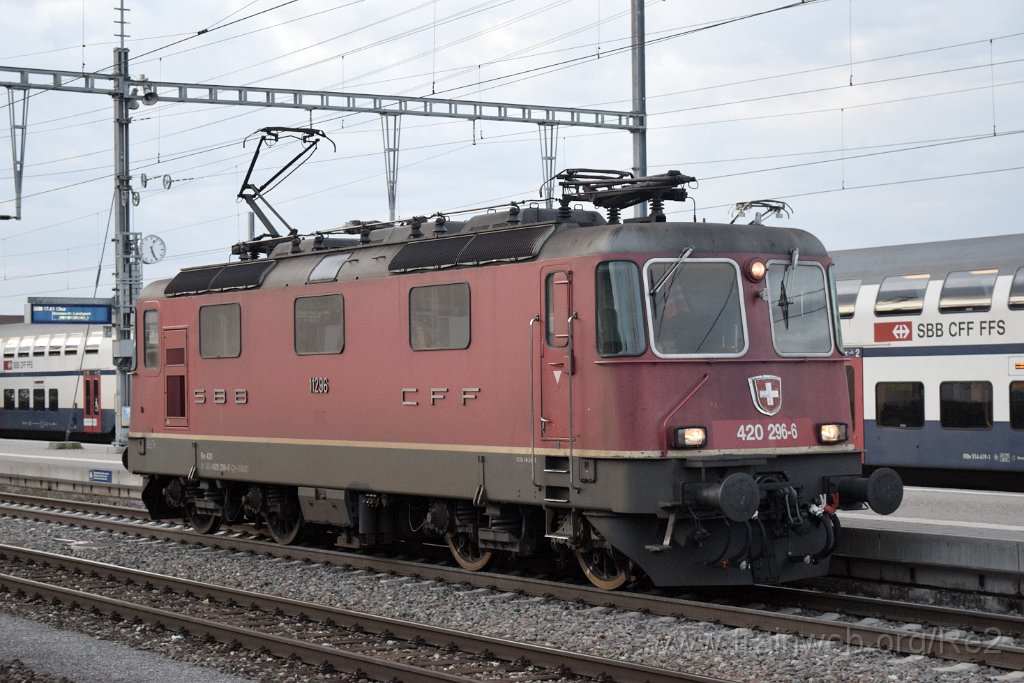 4366-0010-220217.jpg - SBBC Re 4/4'' 11296 (Re 420.296-6)  (Re 91 85 4 420 296-6 CH-SBBC) / Pfäffikon SZ 22.2.2017