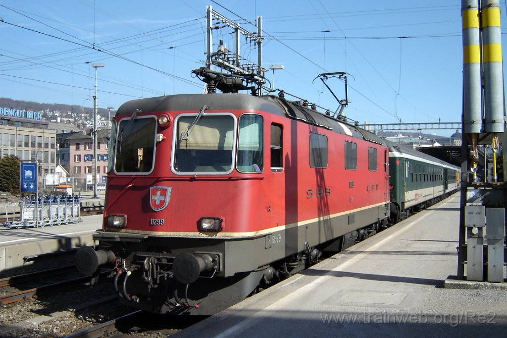 1021-0023-190305.jpg - SBB-CFF Re 4/4'' 11299 / Zürich HB 19.3.2005