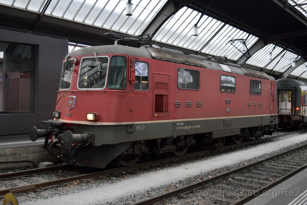 5797-0014-121219.jpg - SBB-CFF Re 4/4'' 11301 (Re 420.301-4)  (Re 91 85 4 420 301-4 CH-SBB) / Zürich HB 12.12.2019