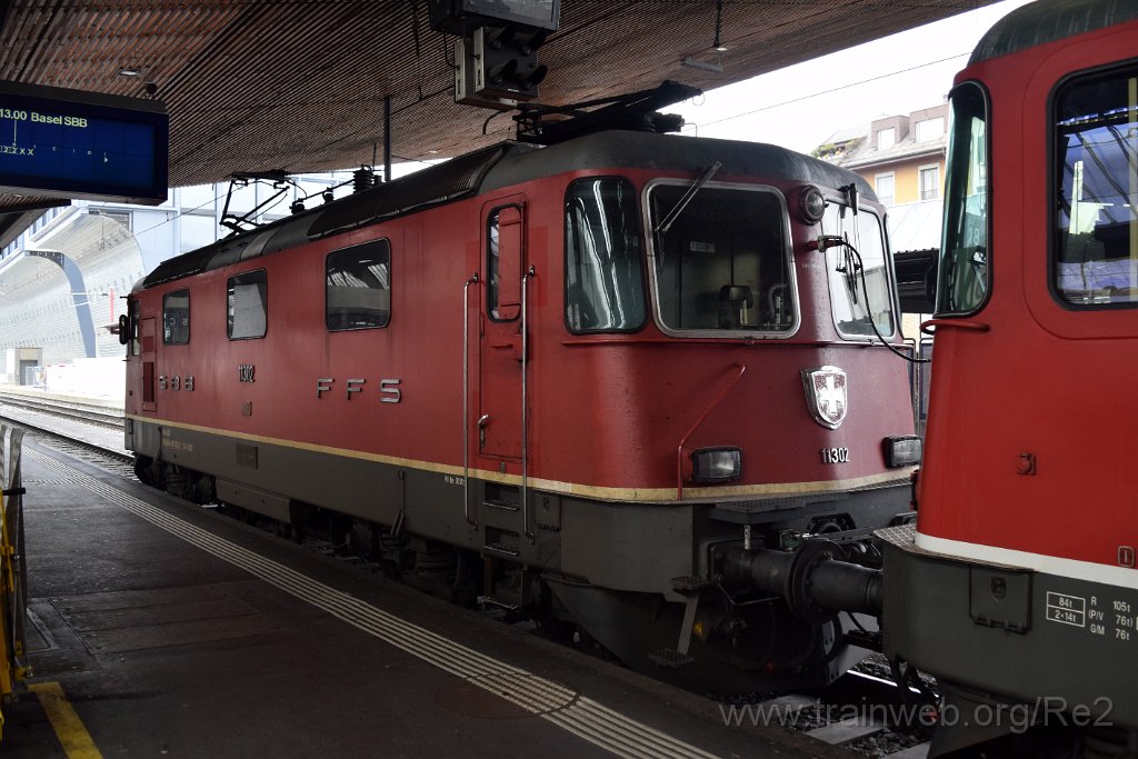 5818-0039-020120.jpg - SBB-CFF Re 4/4'' 11302 (Re 420.302-2)  (Re 91 85 4 420 302-2 CH-SBB) / Zürich HB 2.1.2020