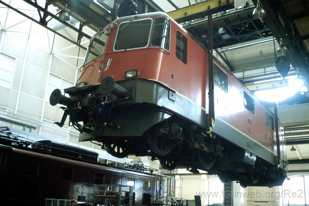 0661-0007.jpg - SBB-CFF Re 4/4'' 11306 / Yverdon (AP) 19.4.1997