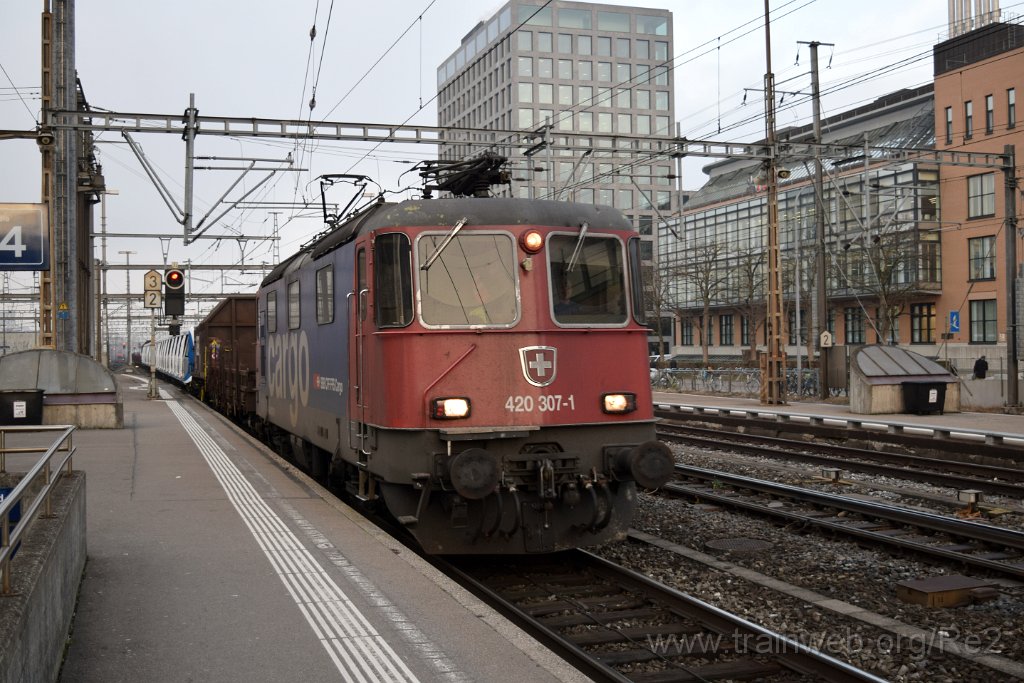 3794-0022-151215.jpg - SBBC Re 420.307-1 / Zürich-Altstetten 15.12.2015
