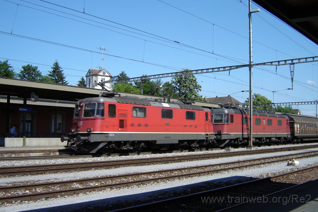 1199-0035-300606.jpg - SBB-CFF Re 4/4'' 11308 + SBB-CFF Re 6/6 11607 ''Wattwil'' / Wohlen 30.6.2006