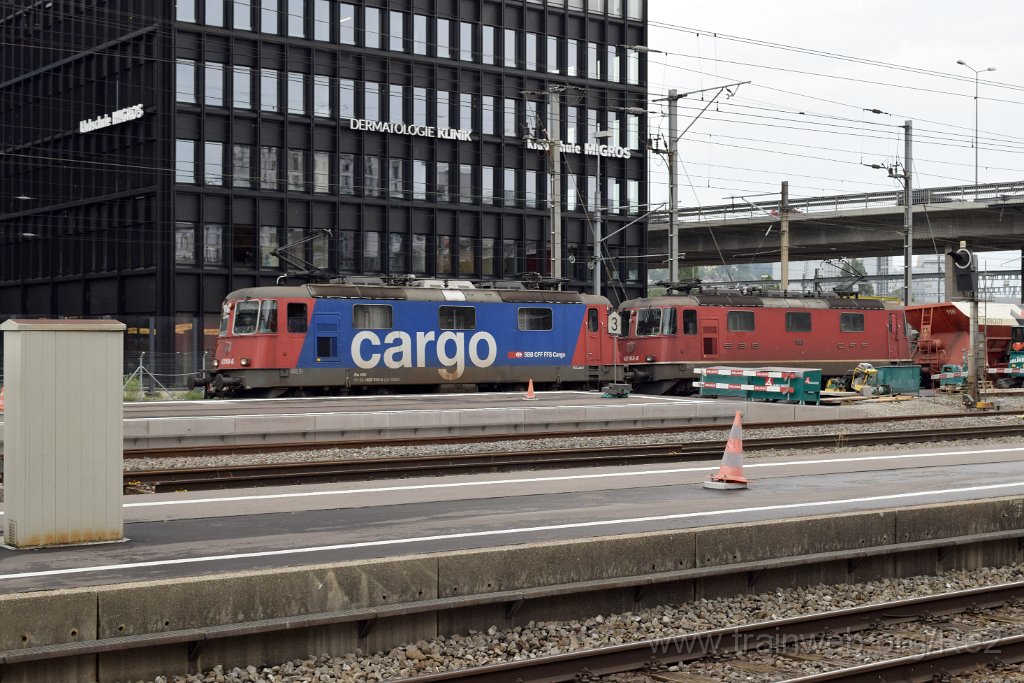 5578-0006-200619.jpg - SBBC Re 420.310-5 (Re 91 85 4 420 310-5 CH-SBBC) + SBBC Re 4/4'' 11163 (Re 420.163-8)  (Re 91 85 4 420 163-8 CH-SBBC) / Zürich-Altstetten 20.6.2019