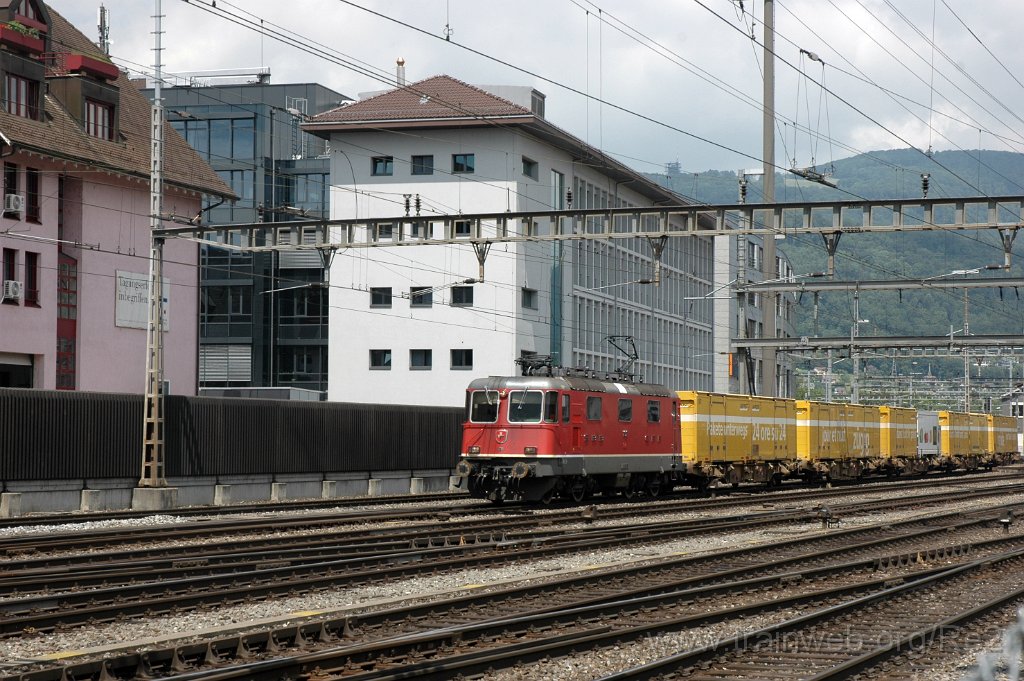 3605-0015-190615.jpg - SBB-CFF Re 4/4'' 11311 / Olten (Fachhochschule Nordwestschweiz) 19.6.2015