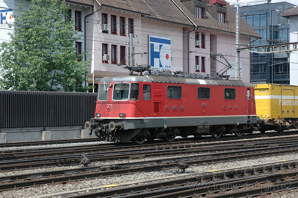 3605-0018-190615.jpg - SBB-CFF Re 4/4'' 11311 / Olten (Fachhochschule Nordwestschweiz) 19.6.2015