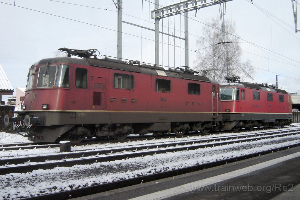 1293-0010-190307.jpg - SBB-CFF Re 4/4'' 11314 + SBB-CFF Re 4/4'' 11238 / Hinwil 19.3.2007