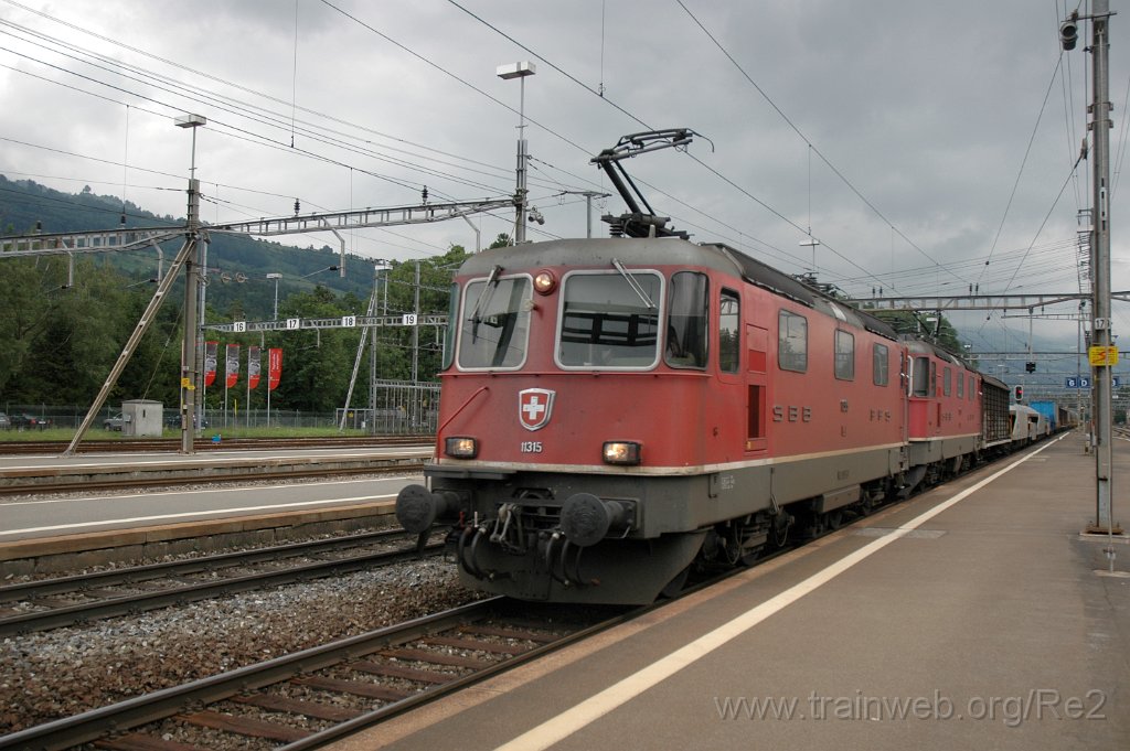 2481-0026-030712.jpg - SBB-CFF Re 4/4'' 11315 + SBB-CFF Re 4/4'' 11313 / Arth-Goldau 3.7.2012