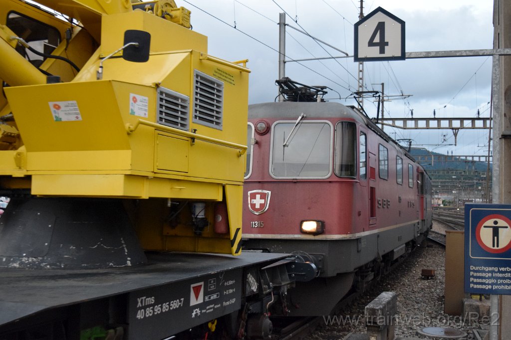 3934-0011-030616.jpg - SBBC Re 420.307-1 + SBB-CFF Re 4/4'' 11315 / Olten 3.6.2016