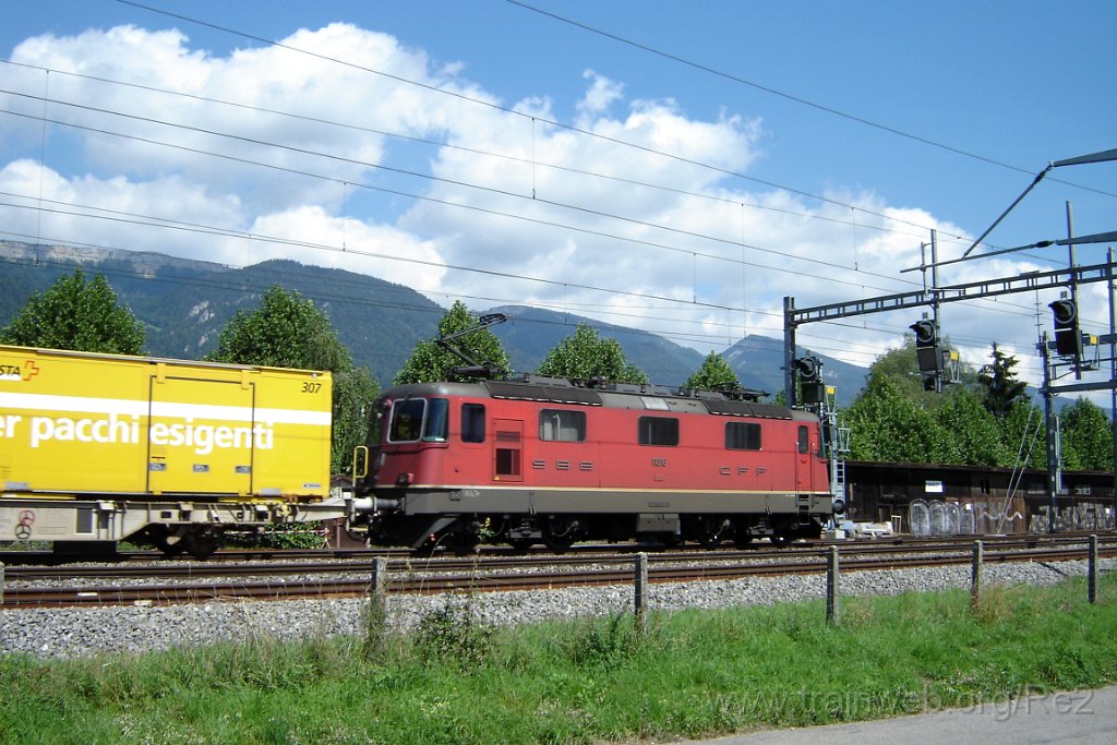 1211-0002-230806.jpg - SBB-CFF Re 4/4'' 11316 / Grenchen-Süd 23.8.2006