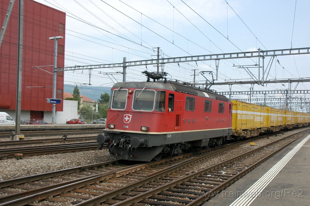 1945-0050-220710.jpg - SBB-CFF Re 4/4'' 11318 / Aarau 22.7.2010