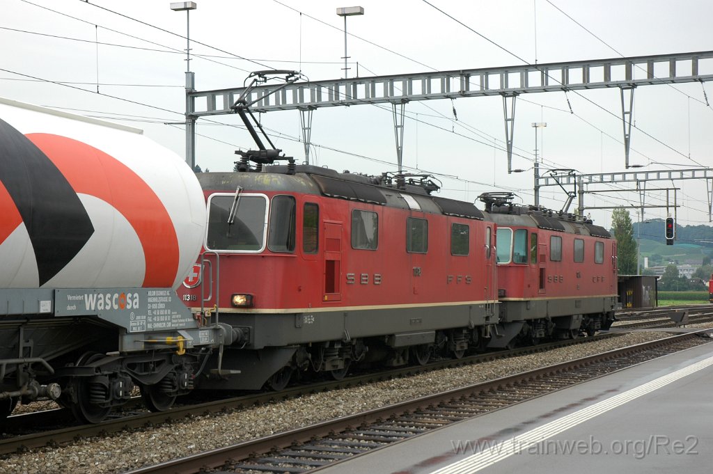 1964-0046-180810.jpg - SBB-CFF Re 4/4'' 11318 + SBB-CFF Re 4/4'' 11254 / Pfäffikon SZ 18.8.2010