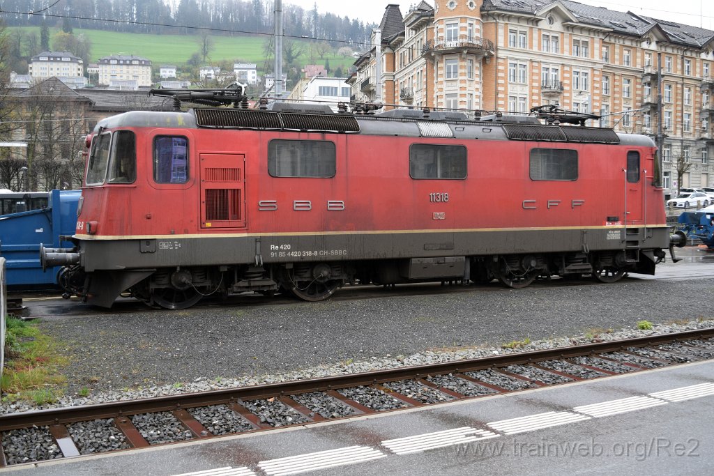 8476-0017-200423.jpg - SBBC Re 4/4'' 11318 / Re 420.318-8 (Re 91 85 4 420 318-8 CH-SBBC) / St.Gallen HB 20.4.2023