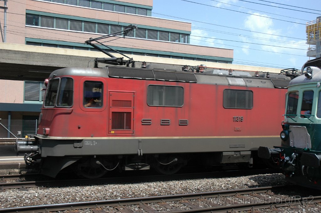 2466-0025-290612.jpg - SBB-CFF Re 4/4'' 11319 / Zürich-Altstetten 29.6.2012