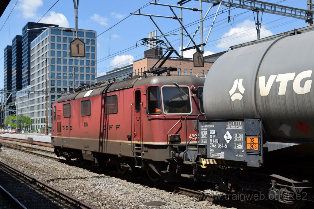 5618-0047-160719.jpg - SBBC Re 4/4'' 11319 (Re 420.319-6)  (Re 91 85 4 420 319-6 CH-SBBC) / Zürich-Altstetten 16.7.2019