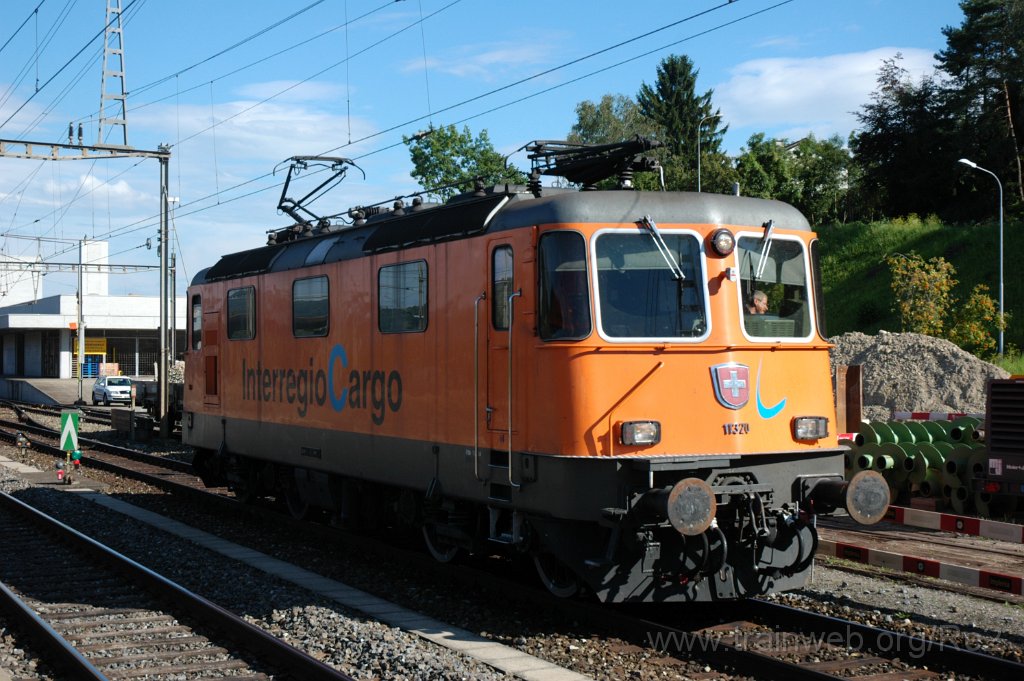 3227-0031-080814.jpg - SBB-CFF Re 4/4'' 11320 / RLAG ''InterRegio Cargo'' / Killwangen-Spreitenbach 8.8.2014