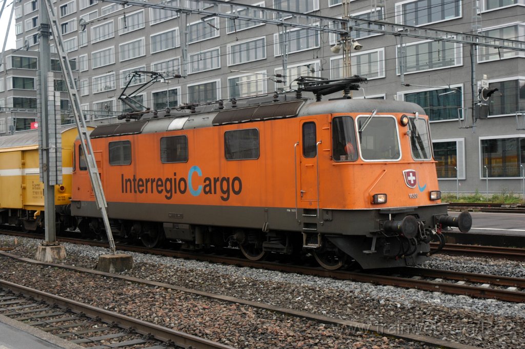 3367-0029-161014.jpg - SBB-CFF Re 4/4'' 11320 ''InterRegio Cargo'' / Zürich-Altstetten 16.10.2014