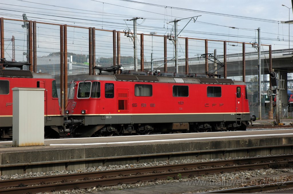 3322-0025-081014.jpg - SBB-CFF Re 4/4'' 11321 / Zürich-Altstetten 8.10.2014