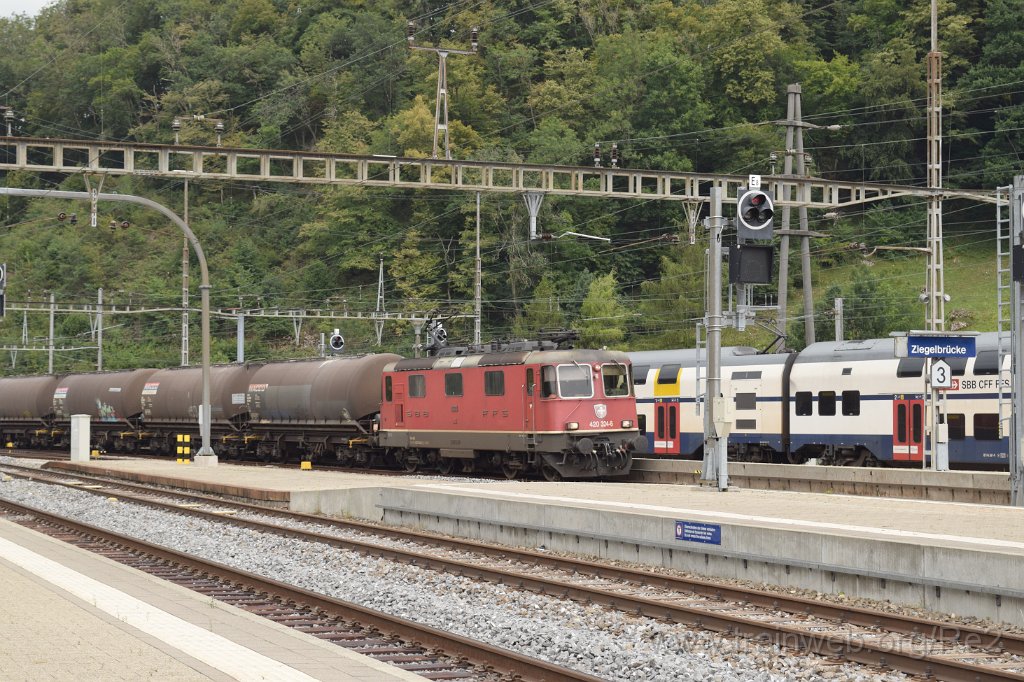 5052-0033-100718.jpg - SBBC Re 4/4'' 11324 (Re 420.324-6)  (Re 91 85 4 420 324-6 CH-SBBC) / Ziegelbrücke 10.7.2018