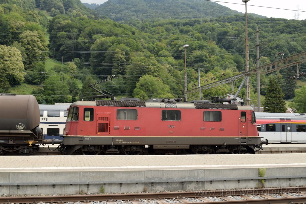 5052-0040-100718.jpg - SBBC Re 4/4'' 11324 (Re 420.324-6)  (Re 91 85 4 420 324-6 CH-SBBC) / Ziegelbrücke 10.7.2018