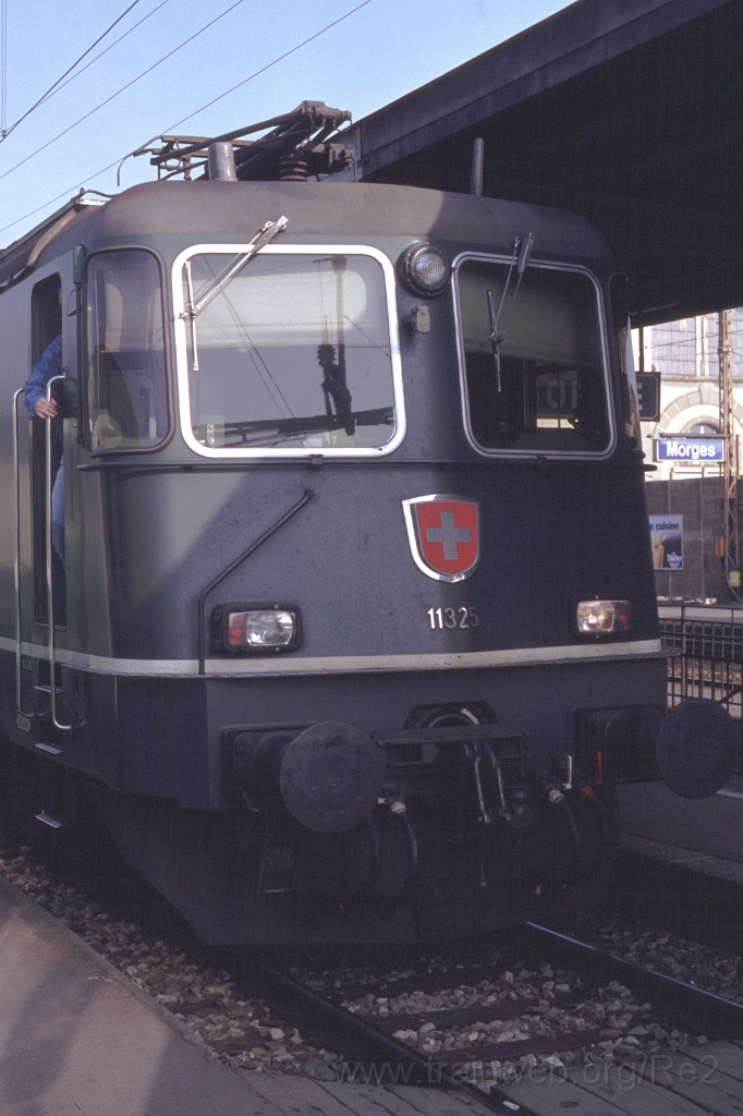 0423-0003.jpg - Re 4/4" 11325 / Morges 7.2.1993