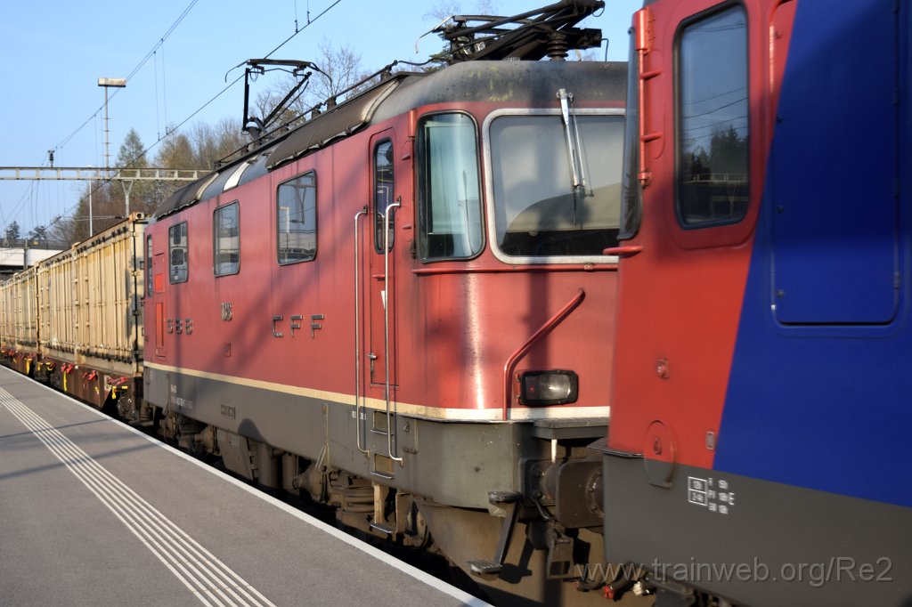 5371-0023-010419.jpg - SBBC Re 4/4'' 11326 (Re 420.326-1)  (Re 91 85 4 420 326-1 CH-SBBC) / Othmarsingen 1.4.2019