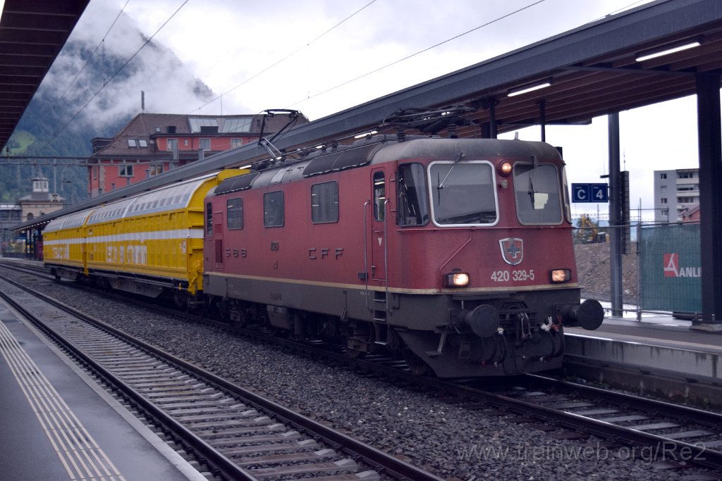 5665-0018-120819.jpg - SBBC Re 4/4'' 11329 (Re 420.329-5)  (Re 91 85 4 420 329-5 CH-SBBC) / Arth-Goldau 12.8.2019
