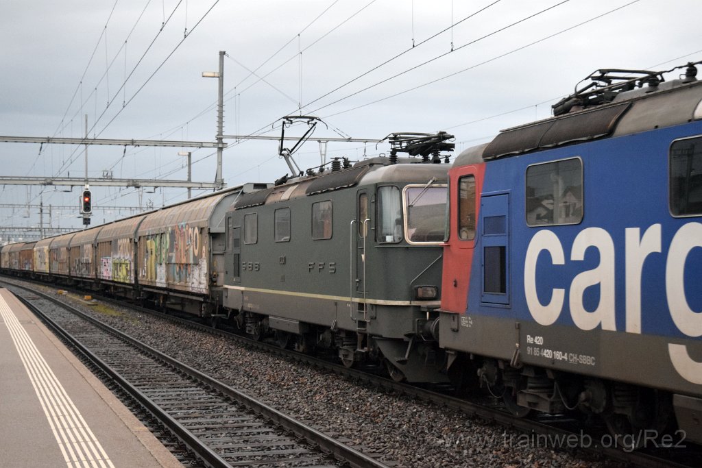 4931-0018-160418.jpg - SBBC Re 4/4'' 11330 (Re 420.330-3)  (Re 91 85 4 420 330-3 CH-SBBC) / Wil 16.4.2018