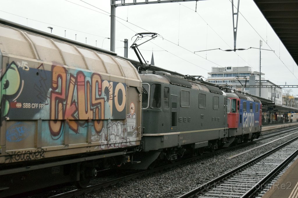 4931-0020-160418.jpg - SBBC Re 420.160-4 (Re 91 85 4 420 160-4 CH-SBBC) + SBBC Re 4/4'' 11330 (Re 420.330-3)  (Re 91 85 4 420 330-3 CH-SBBC) / Wil 16.4.2018