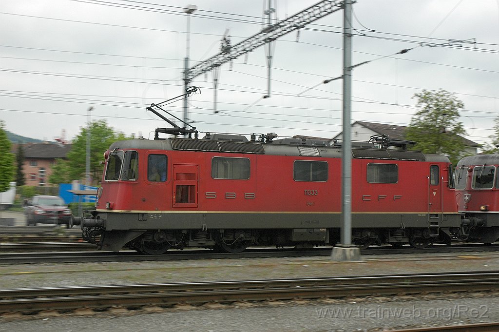 1872-0002-200510.jpg - SBB-CFF Re 4/4'' 11333 / Regensdorf-Watt 20.5.2010