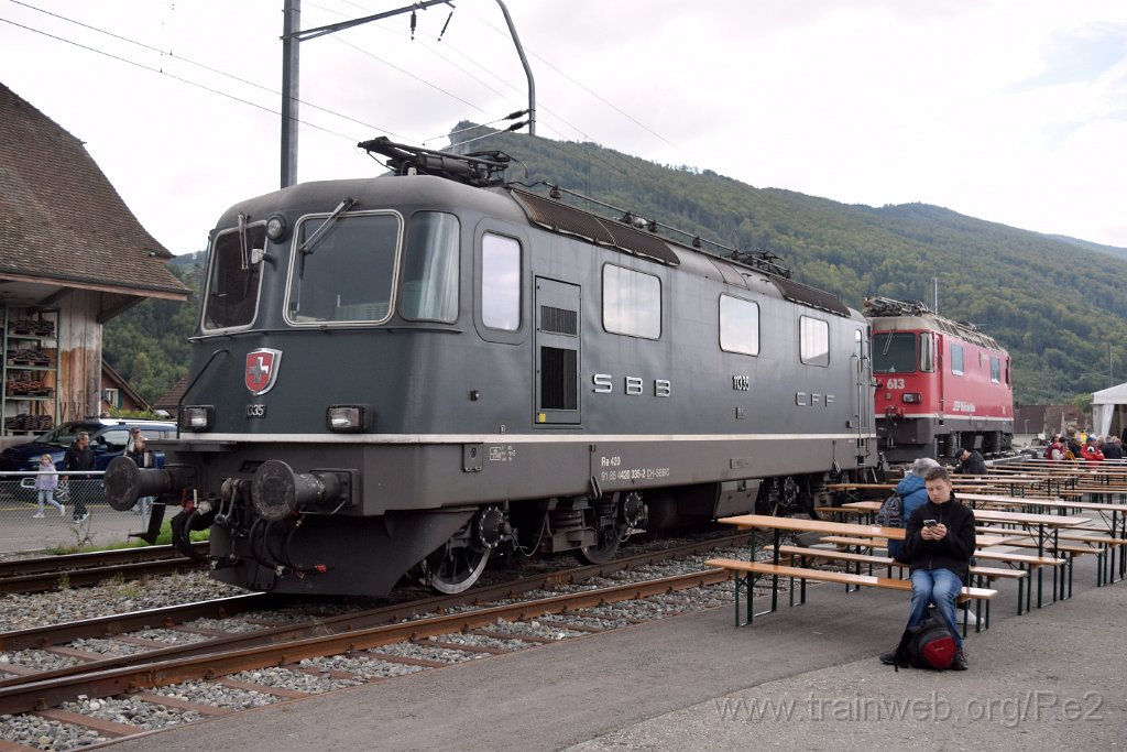 9355-0025-140924.jpg - SBBC Re 4/4'' 11335 (Re 420.335-2)  (Re 91 85 4 420 335-2 CH-SBBC) + RhB Ge 4/4'' 613 ''Domat / Ems'' / Balsthal 14.9.2024